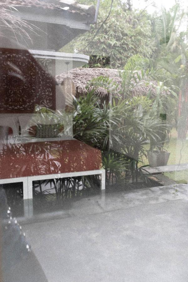 ホテル Clics Coliving & Coworking ディックウェラ エクステリア 写真