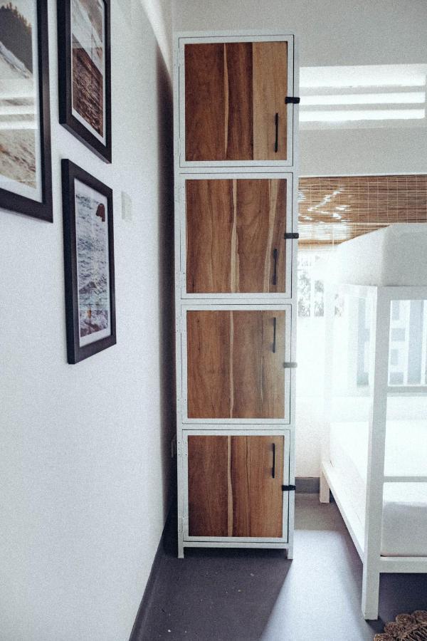 ホテル Clics Coliving & Coworking ディックウェラ エクステリア 写真