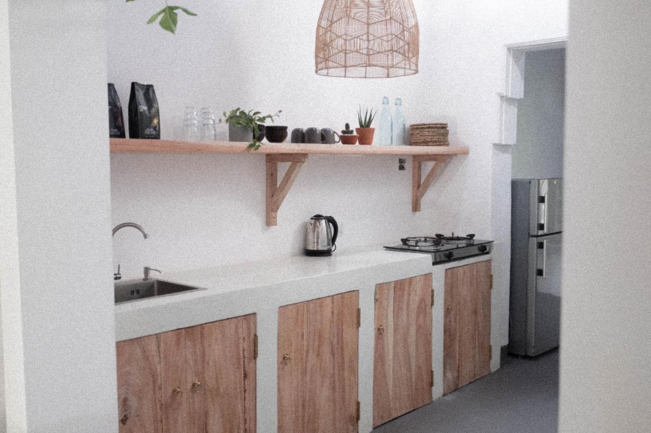 ホテル Clics Coliving & Coworking ディックウェラ エクステリア 写真